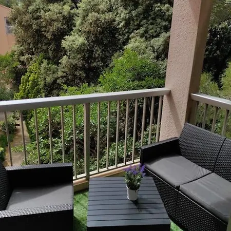 Apartment Equipe A 100m De La Plage, Clim, Terrasse, Parking, Wifi, Linge De Maison Inclus
